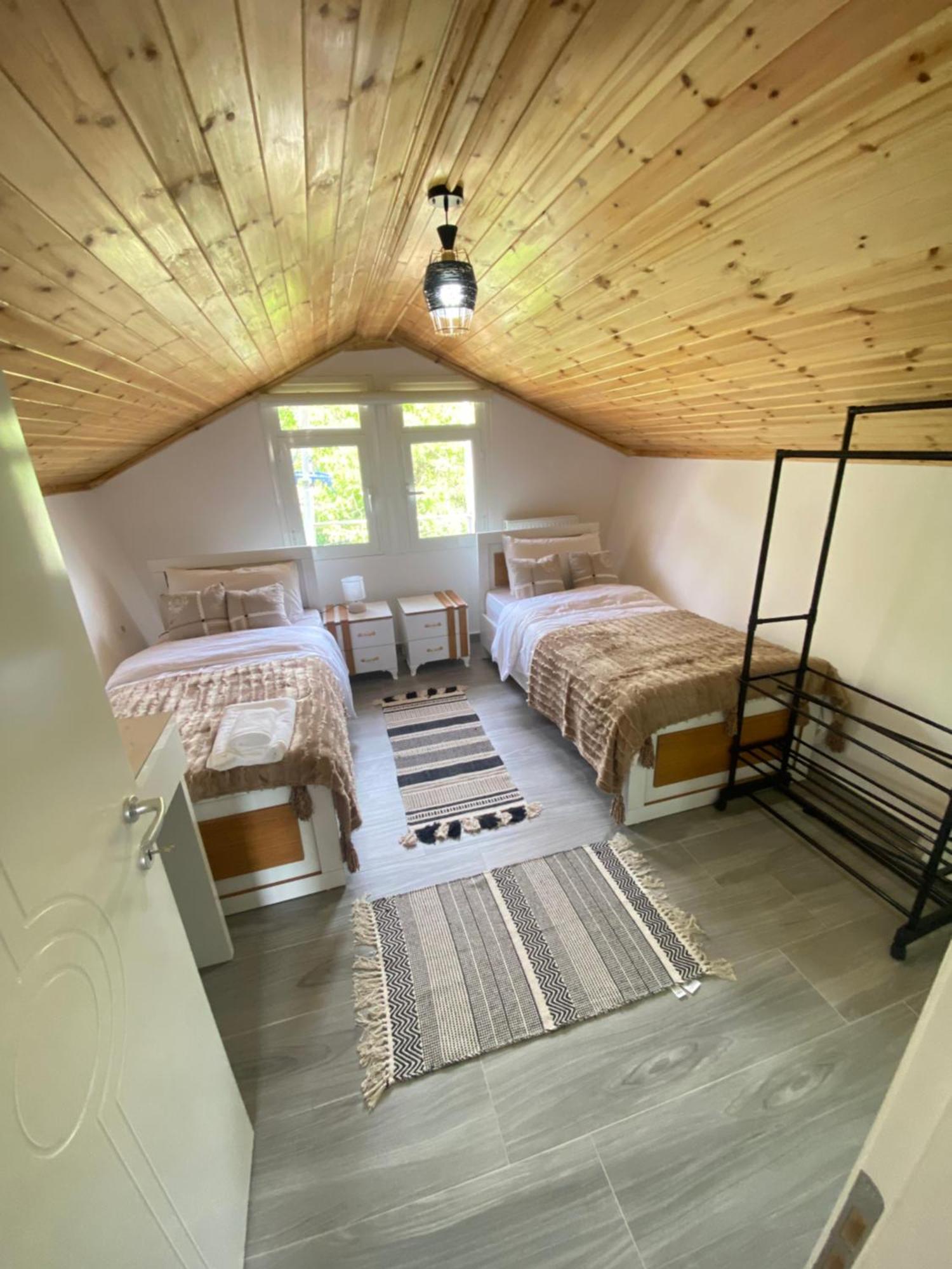בראט Guest House Rean מראה חיצוני תמונה