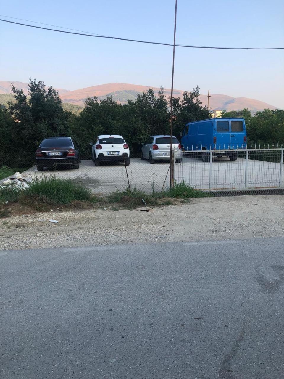 בראט Guest House Rean מראה חיצוני תמונה