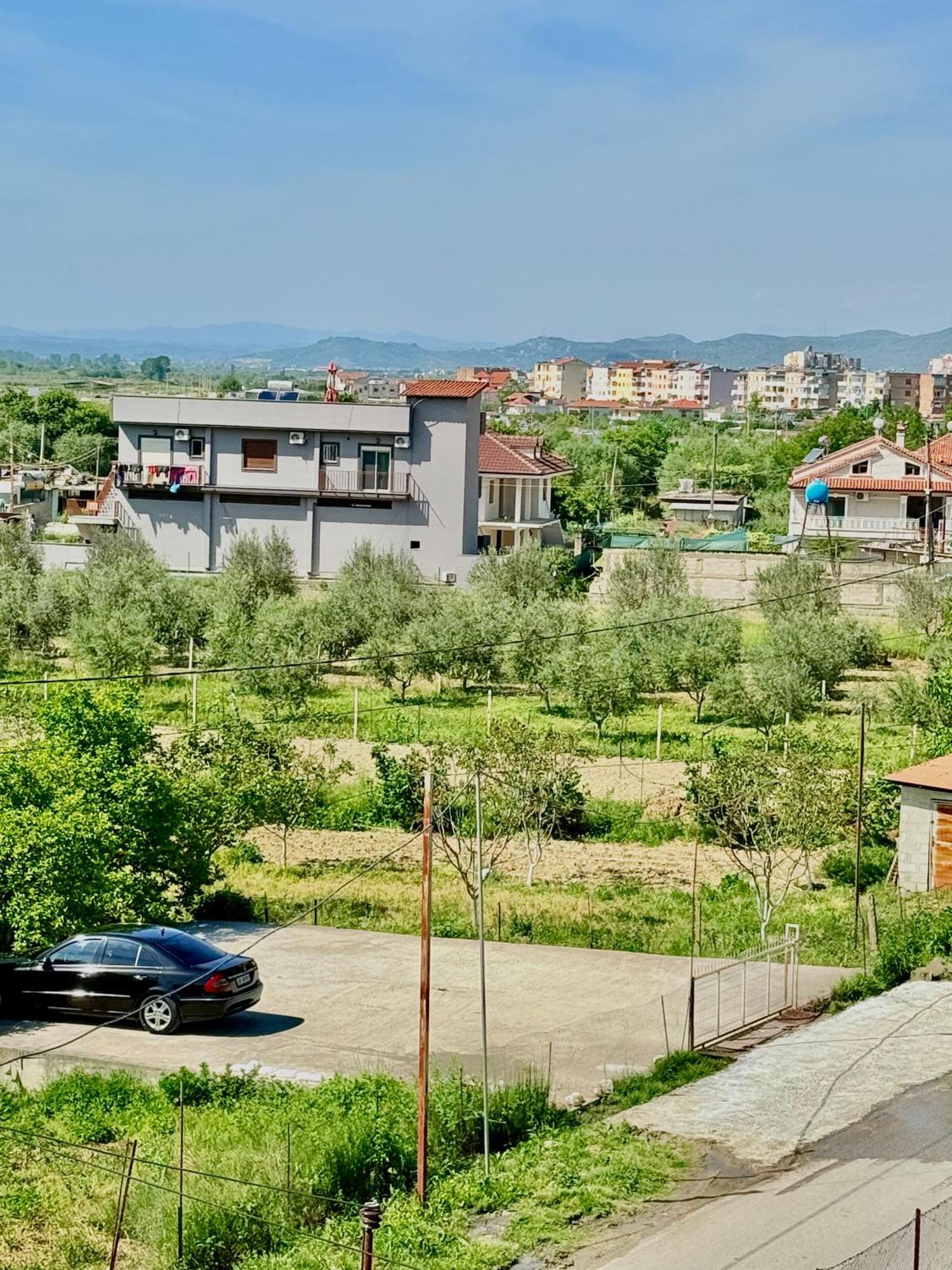בראט Guest House Rean מראה חיצוני תמונה